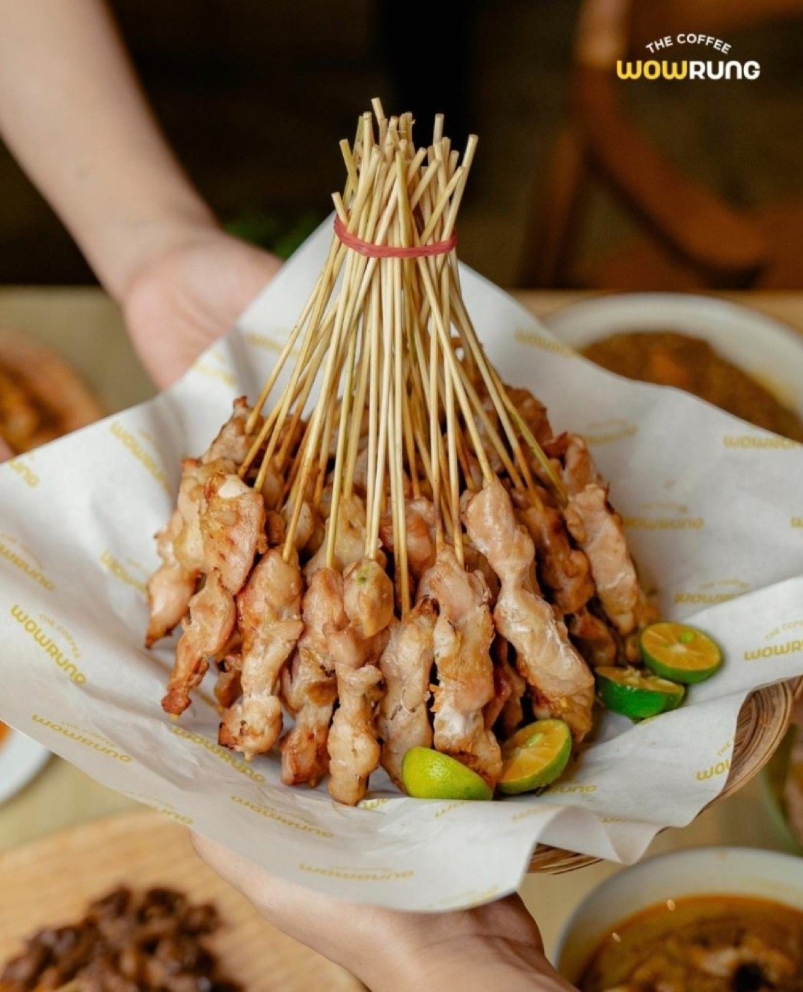Signature Sate
